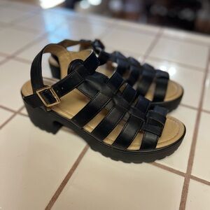 Krush platform wedges